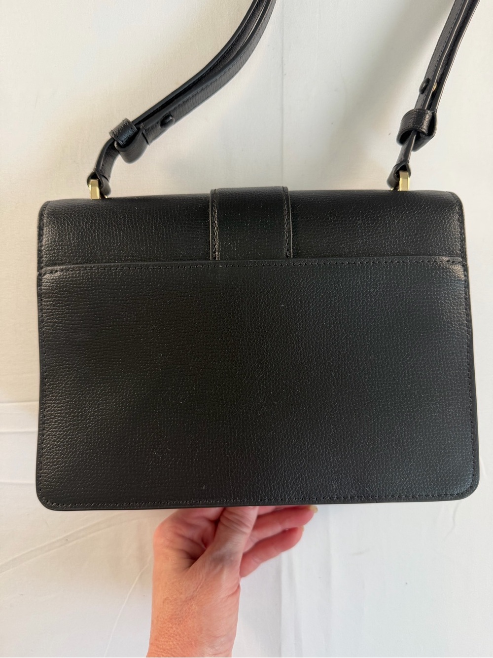 Kate Spade Phoebe turn lock Black Leather Shoulder Bag with Gold Hardware - Picture 6 of 16
